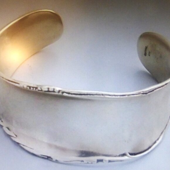 Expired 35.5g Wide SILPADA BRACELET Sterling Silver Cuff Bracelet .925 Silpada - Picture 2 of 16